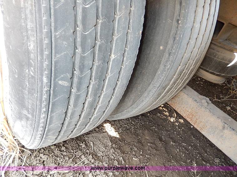 image for item H9536 1991 Williams six car trailer