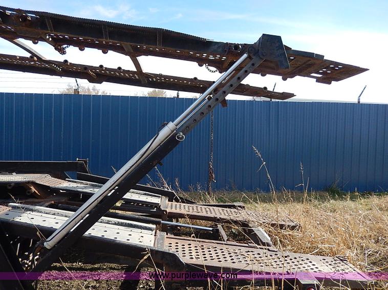 image for item H9536 1991 Williams six car trailer