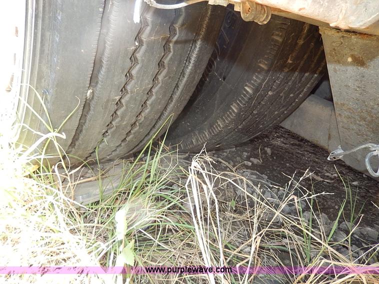 image for item H9536 1991 Williams six car trailer