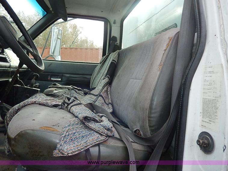 image for item H9537 1996 Chevrolet Kodiak dump truck