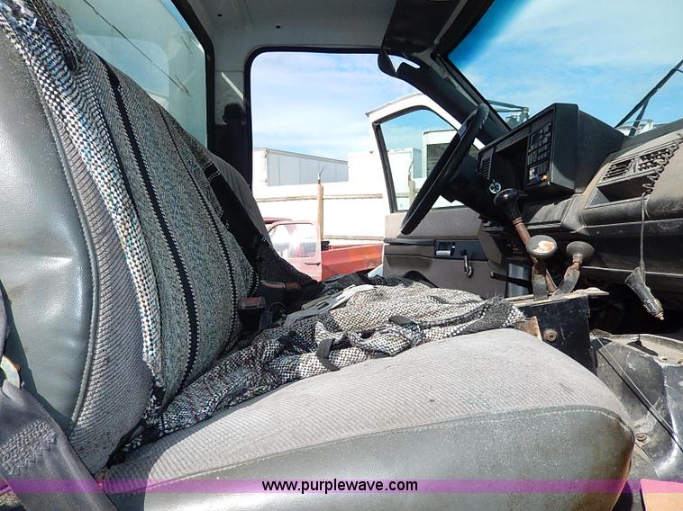 image for item H9537 1996 Chevrolet Kodiak dump truck