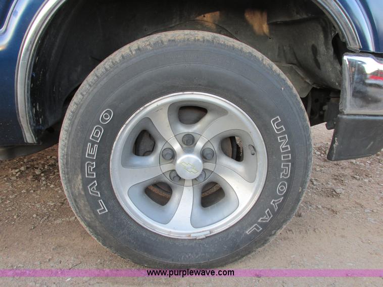 image for item I4961 1998 Chevrolet Blazer SUV