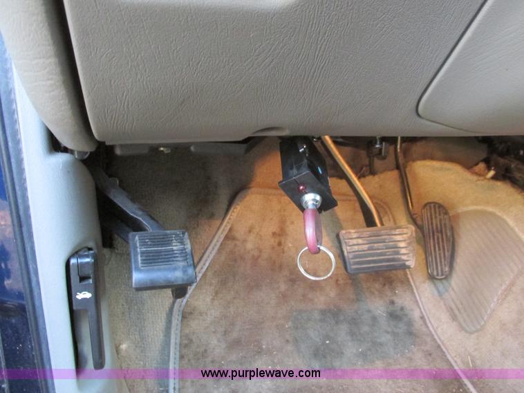 image for item I4961 1998 Chevrolet Blazer SUV