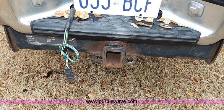 image for item I9444 1996 Chevrolet Suburban 1500 SUV