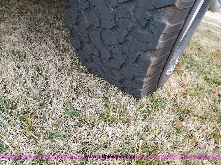 image for item I9446 2002 Ford F150 King Ranch pickup truck