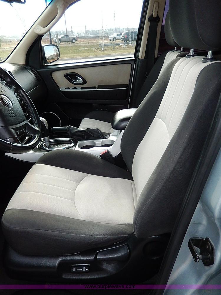 image for item I9494 2006 Mercury Mariner SUV