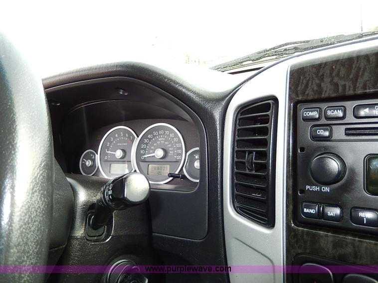 image for item I9494 2006 Mercury Mariner SUV