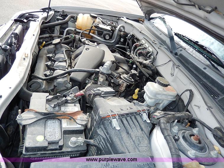 image for item I9494 2006 Mercury Mariner SUV