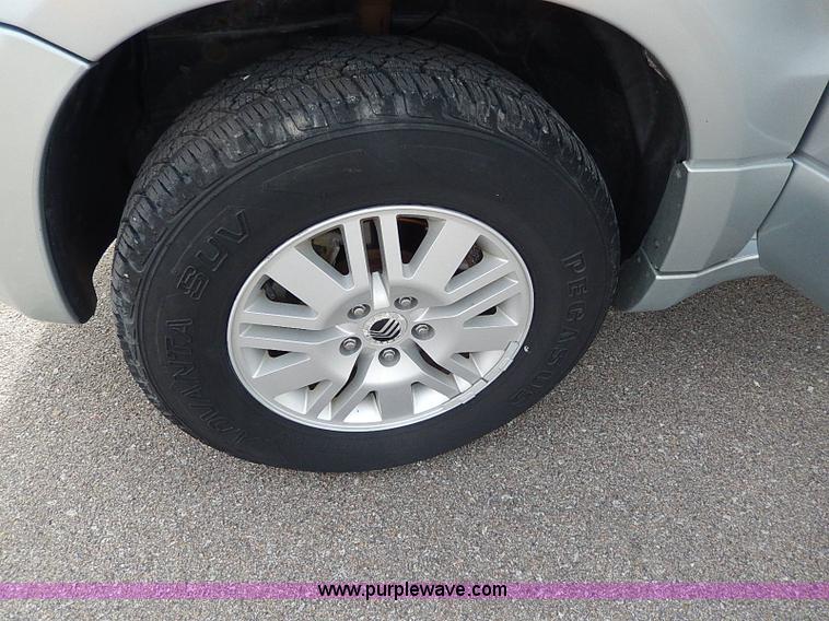 image for item I9494 2006 Mercury Mariner SUV