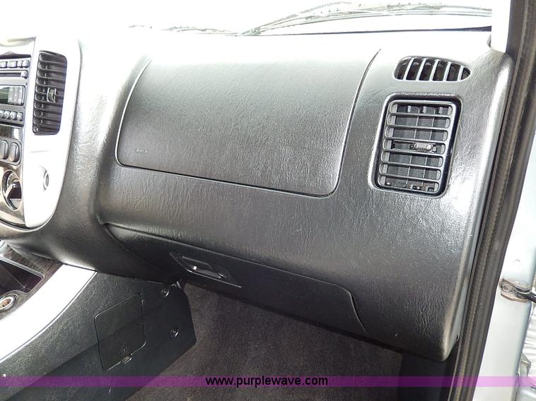 image for item I9494 2006 Mercury Mariner SUV