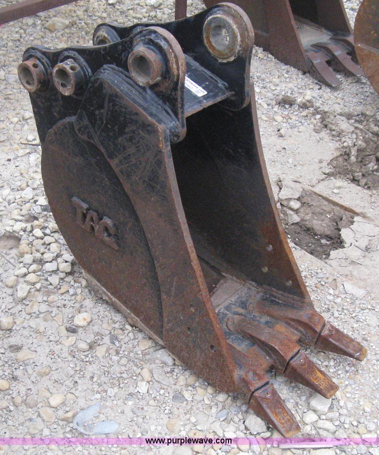 image for item AX9562 TAG pin-on mini excavator bucket