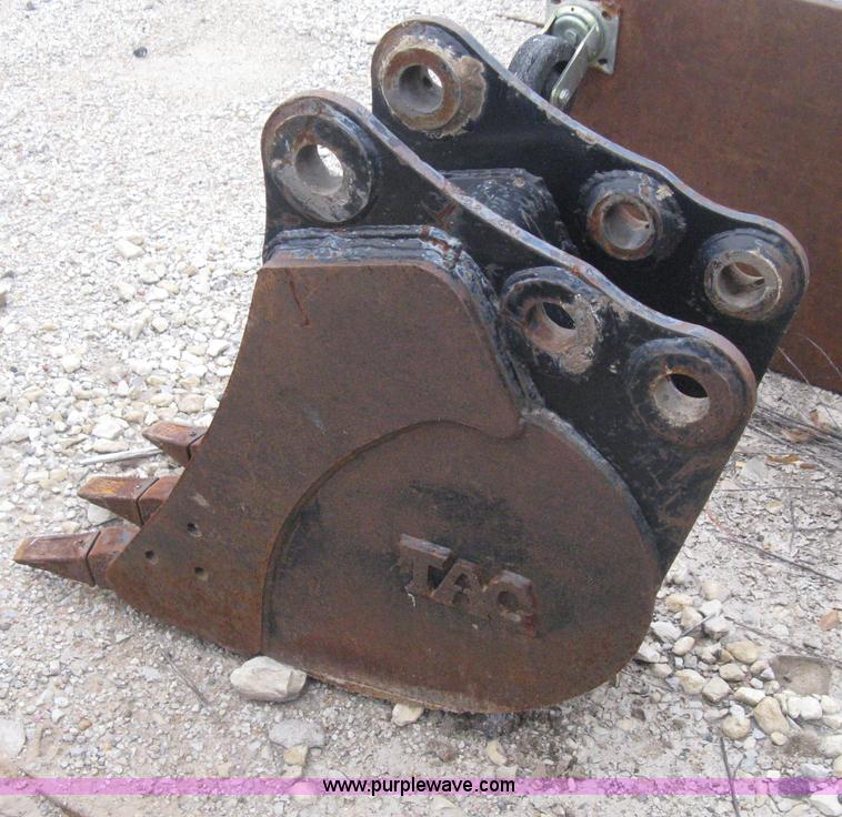 image for item AX9562 TAG pin-on mini excavator bucket