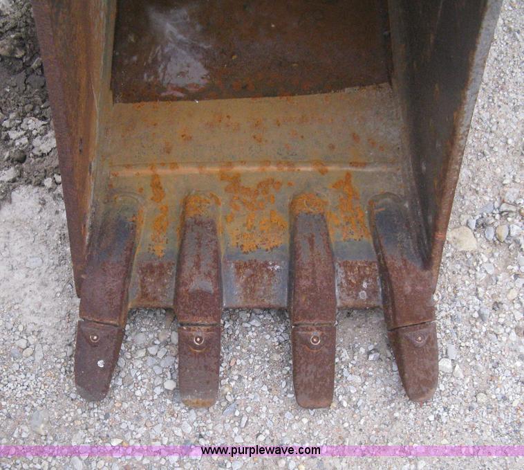 image for item AX9563 TAG pin-on mini excavator bucket