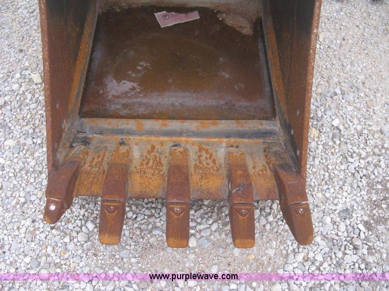 image for item AX9564 TAG pin-on mini excavator bucket