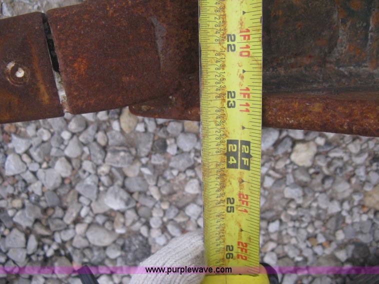 image for item AX9564 TAG pin-on mini excavator bucket