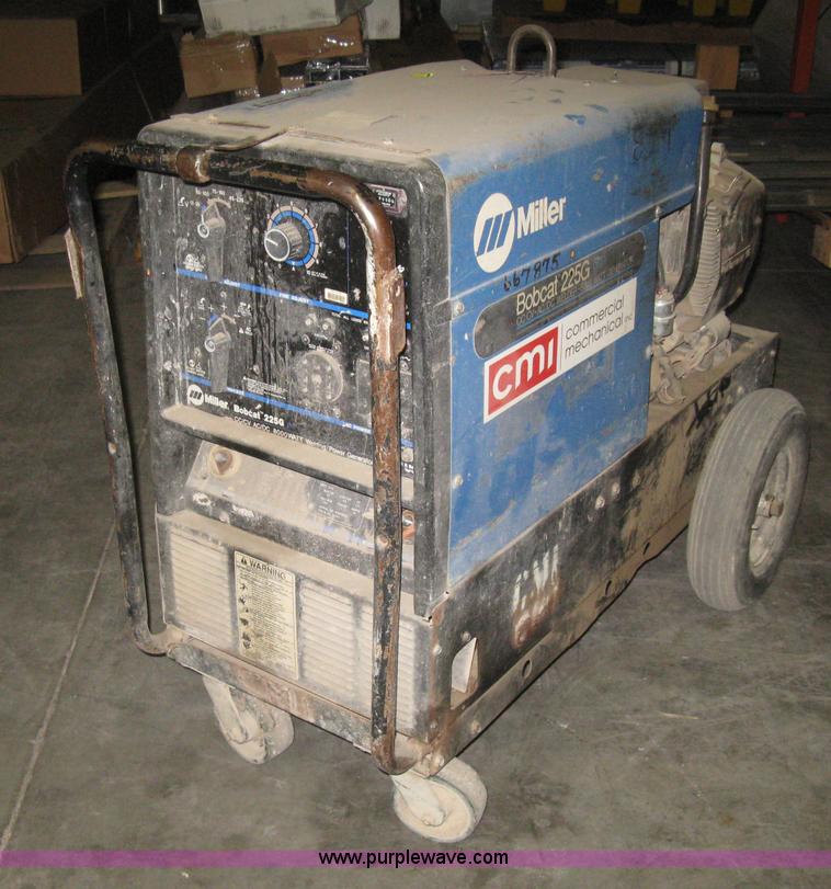 image for item AX9565 Miller Bobcat 225G welder/generator