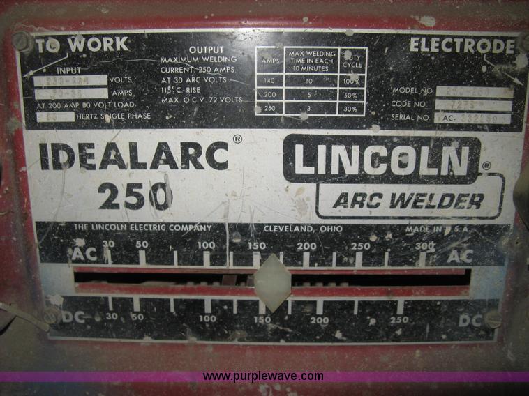 image for item AX9567 Lincoln Idealarc 250 welder