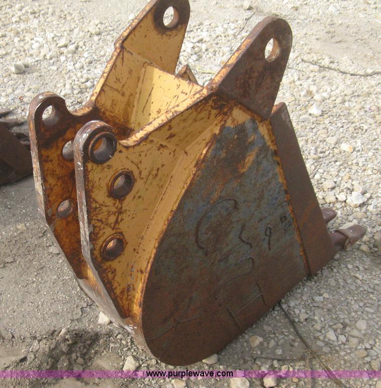image for item AX9569 12" backhoe bucket
