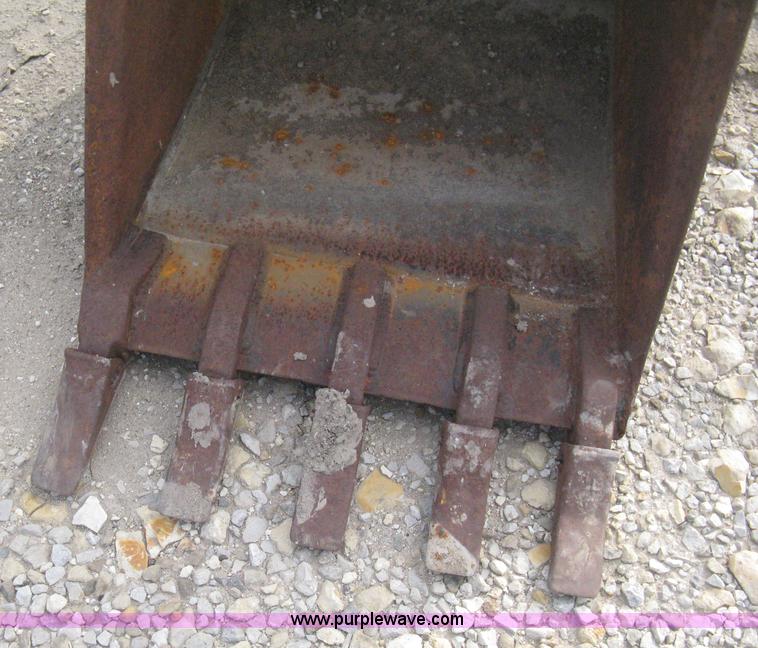 image for item AX9570 24" backhoe bucket