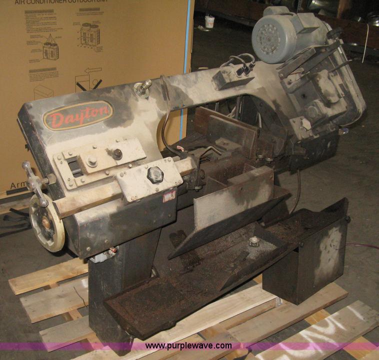 image for item AX9571 Dayton 5Z023 band saw