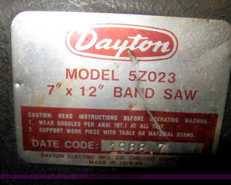 image for item AX9571 Dayton 5Z023 band saw