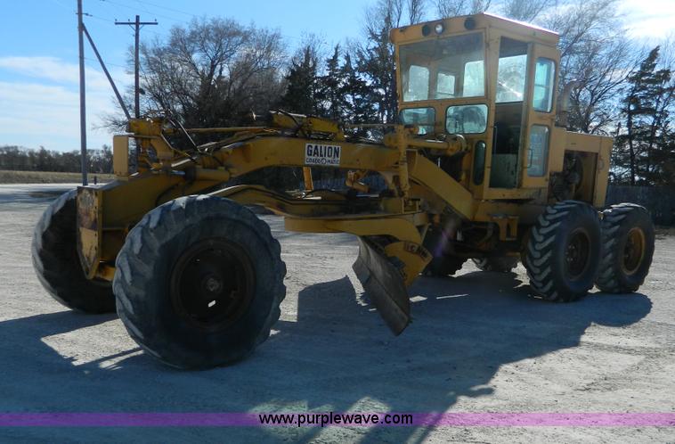 image for item D6070 Galion T500L Grade-O-Matic motor grader