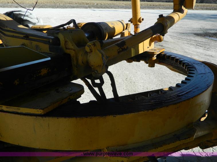 image for item D6070 Galion T500L Grade-O-Matic motor grader