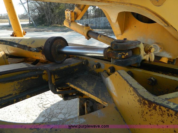 image for item D6070 Galion T500L Grade-O-Matic motor grader