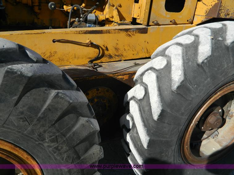 image for item D6070 Galion T500L Grade-O-Matic motor grader