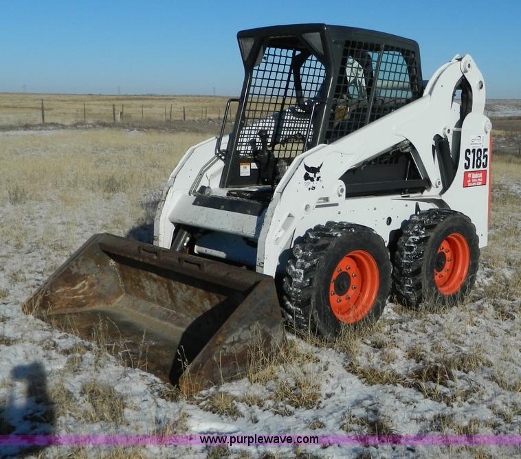 image for item D6079 2011 Bobcat S185 skid steer