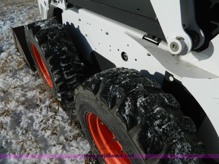 image for item D6079 2011 Bobcat S185 skid steer