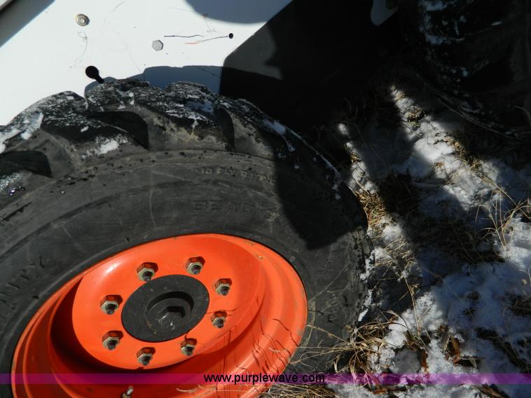 image for item D6079 2011 Bobcat S185 skid steer