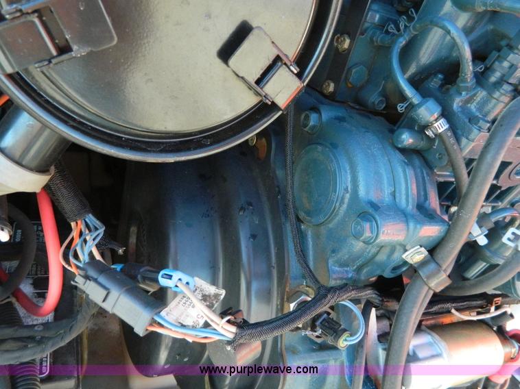 image for item D6079 2011 Bobcat S185 skid steer