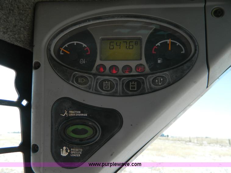 image for item D6079 2011 Bobcat S185 skid steer