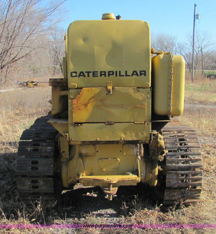 image for item E2672 1957 Caterpillar 955 track loader