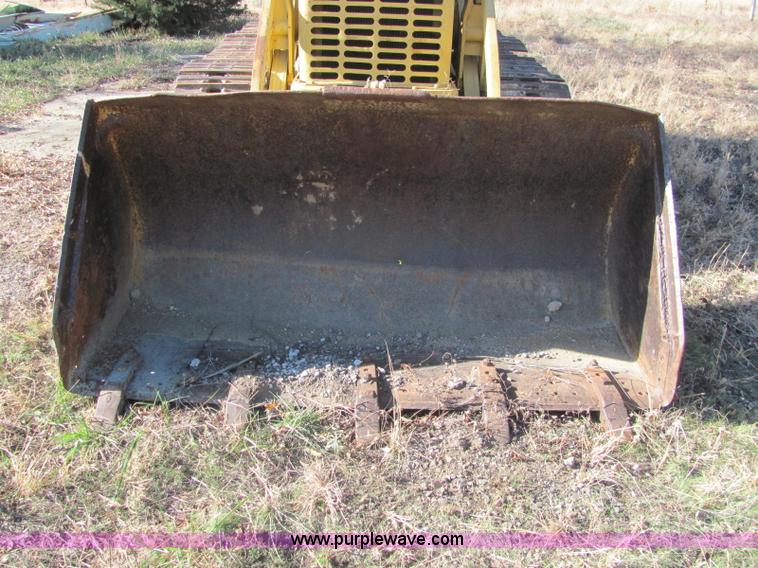 image for item E2672 1957 Caterpillar 955 track loader