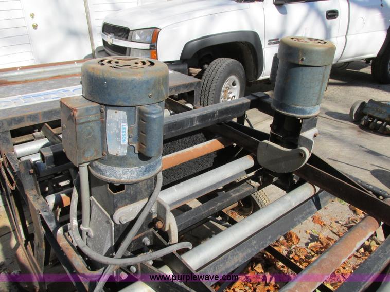 image for item F5388 Simon form cleaner