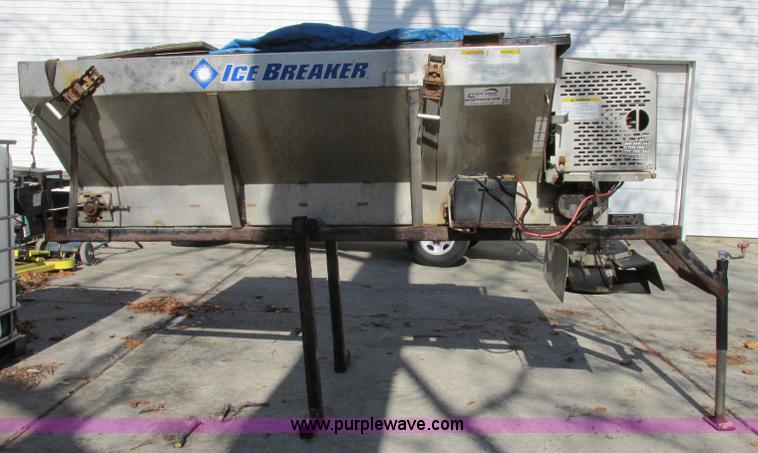 image for item F5391 Western Ice Breaker stainless steel salt/sand spreader