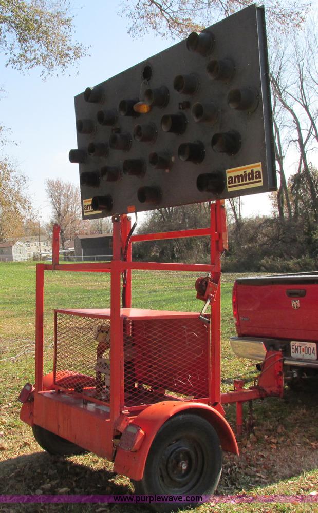 image for item F5395 Amida towable arrowboard