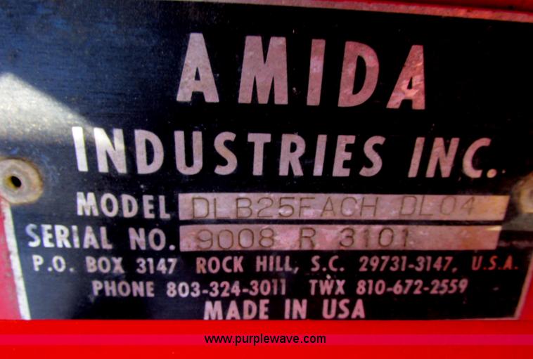 image for item F5395 Amida towable arrowboard