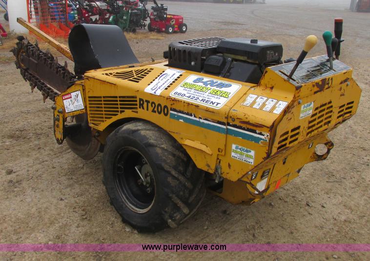 image for item F5456 Vermeer RT200 trencher