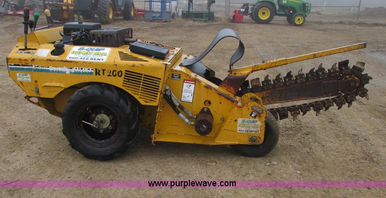 image for item F5456 Vermeer RT200 trencher