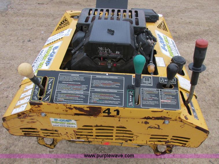 image for item F5456 Vermeer RT200 trencher