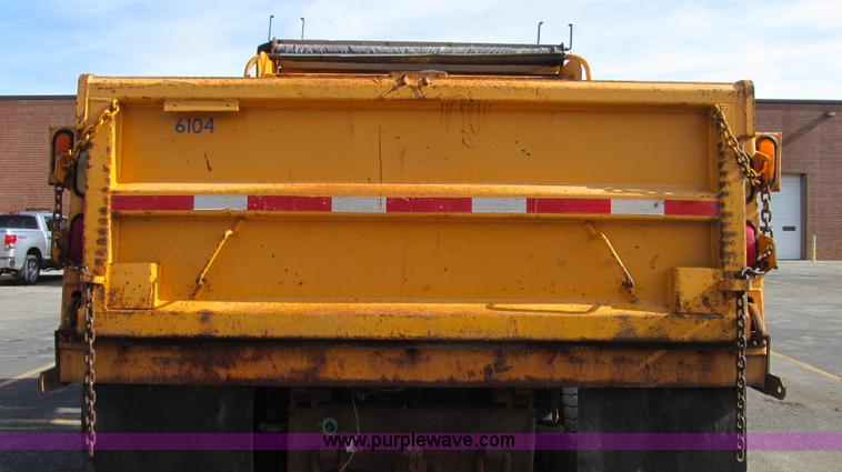 image for item G2179 2000 International 4900 dump truck