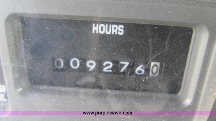 image for item G2179 2000 International 4900 dump truck