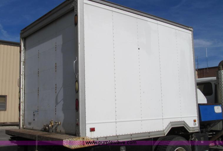 image for item G2180 2002 International 4900 bridge maintenance truck