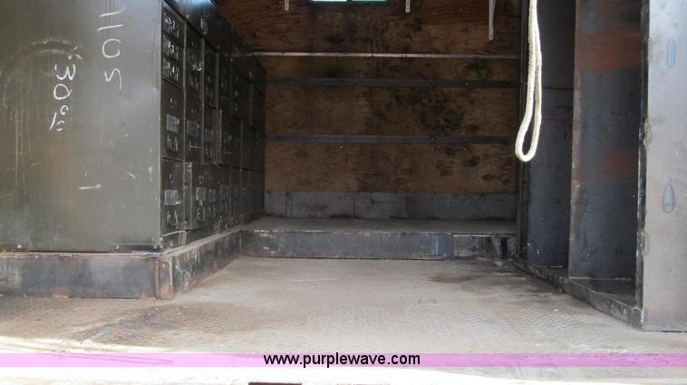 image for item G2180 2002 International 4900 bridge maintenance truck