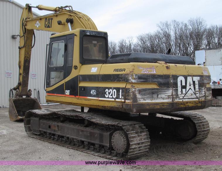 image for item G2193 1993 Caterpillar 320L excavator