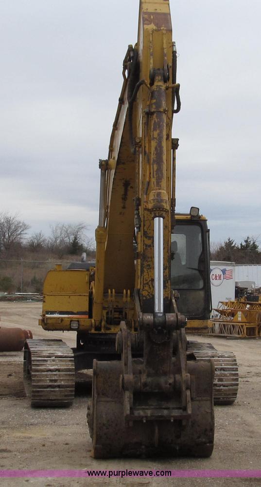 image for item G2193 1993 Caterpillar 320L excavator