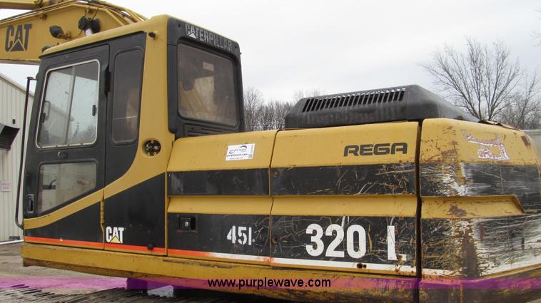 image for item G2193 1993 Caterpillar 320L excavator